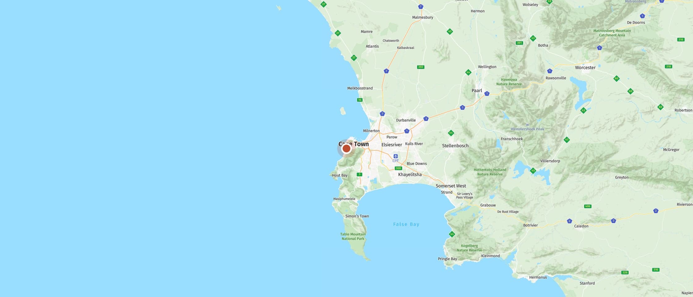 Karte: Lass den Tag unter Bäumen mit Blick auf Camps Bay ausklingen
