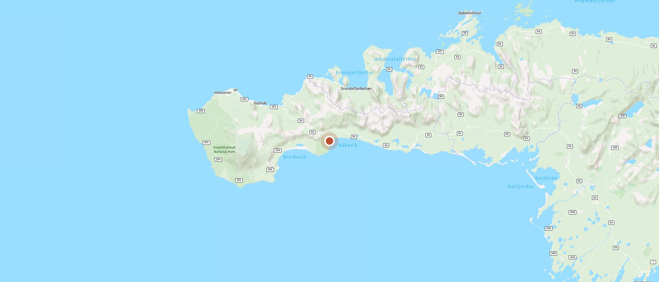Karte: Erlebe Islands ikonische schwarze Kirche zwischen Lava und Meer