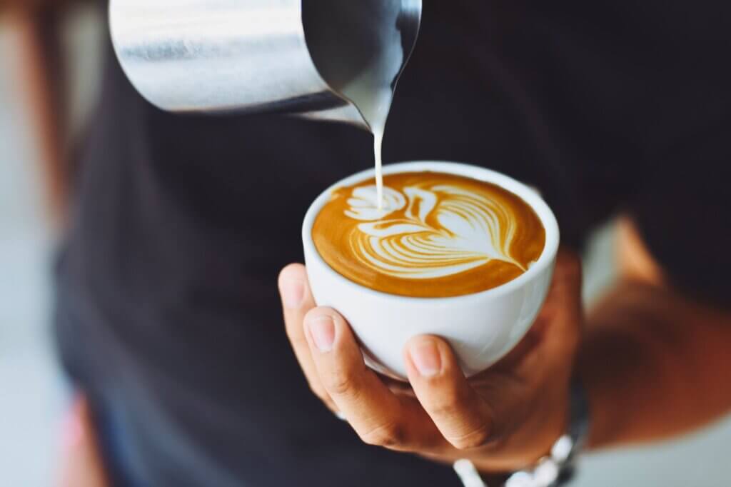 Probiere den Kaffee einer lokalen Kooperative aus 21 Familien beim kostenlosen Tasting