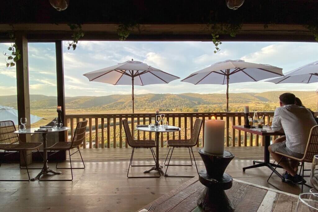 Erlebe Abendessen mit Ausblick und besonderem Gefühl
